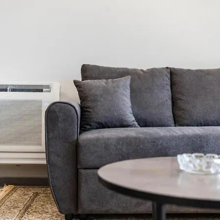 Hill Side 2 By Ps Appartement