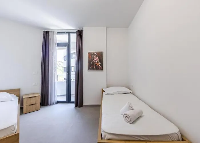 Hill Side 2 By Ps Appartement Durrës