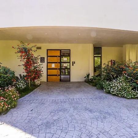 Hill Side 2 By Ps Apartment Durrës