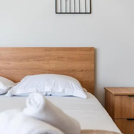 Hill Side 2 By Ps Apartment Durrës